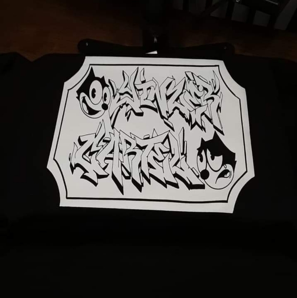 Meet your Posher, Bernie - Picture 2 of 10